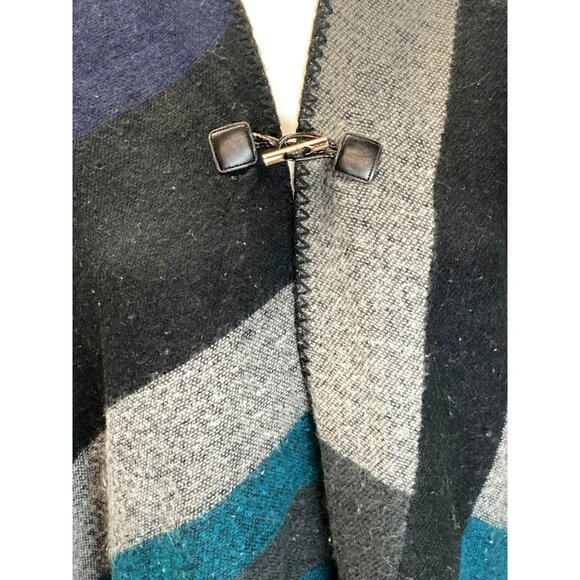 Calvin Klein Ruana Geometric Poncho Vintage Black Blue Gray One Size - Picture 5 of 7